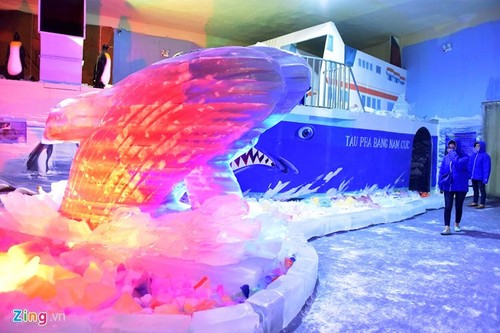 Kids escape heat at Saigon Polar Expo - ảnh 5